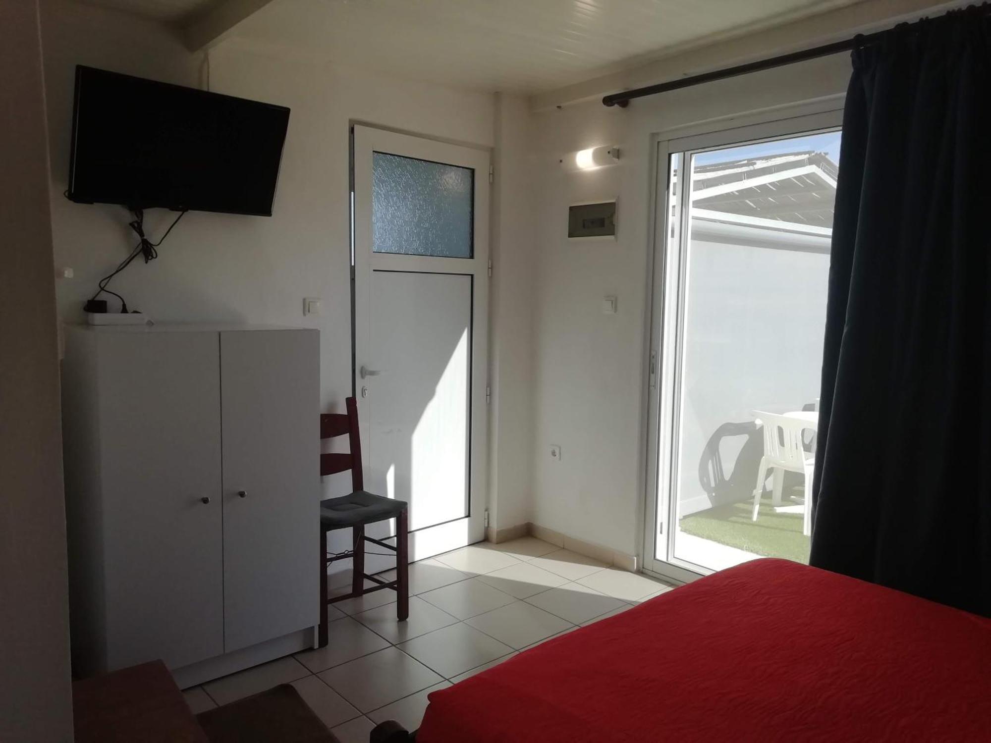 Klima Rooms Palaiochora Zewnętrze zdjęcie