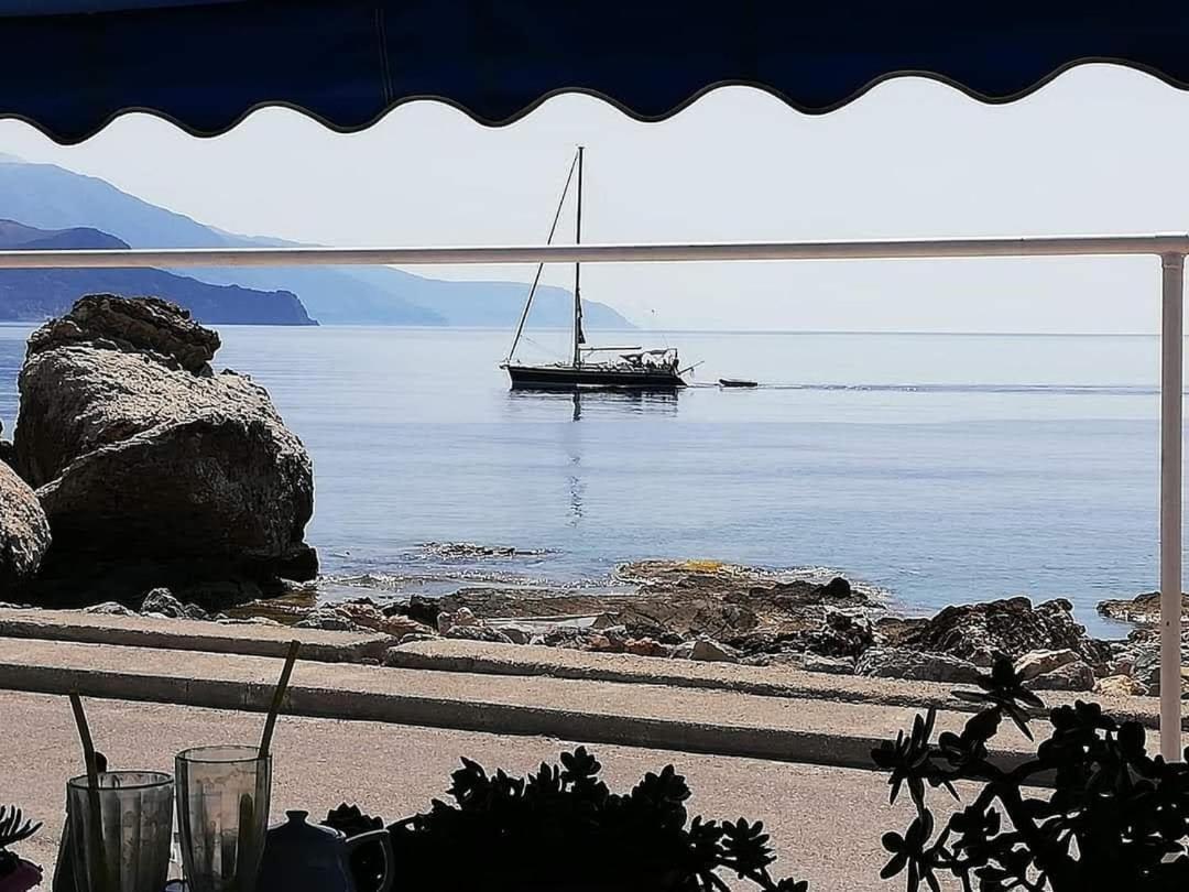 Klima Rooms Palaiochora Zewnętrze zdjęcie